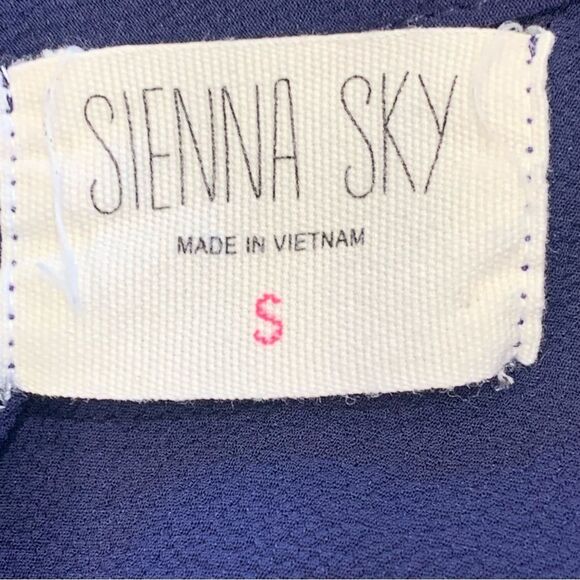 Sienna Sky Navy Blue High Neck Top Size Small - Picture 6 of 10